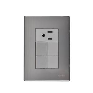 Placa 3 Ventanas Con 2 Apagadores Sencillos Y Contacto 2P+T Plata Inox Igoto