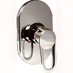 Mezcladora Monomando Para Regadera Laton Maneral Palanca Cromada 34Mco Rugo