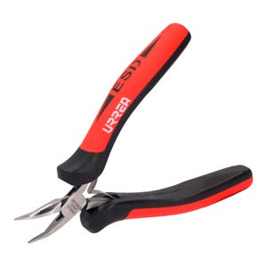 Pinza para electrónica con mango antiestático punta curvada a 45° de 5" Urrea