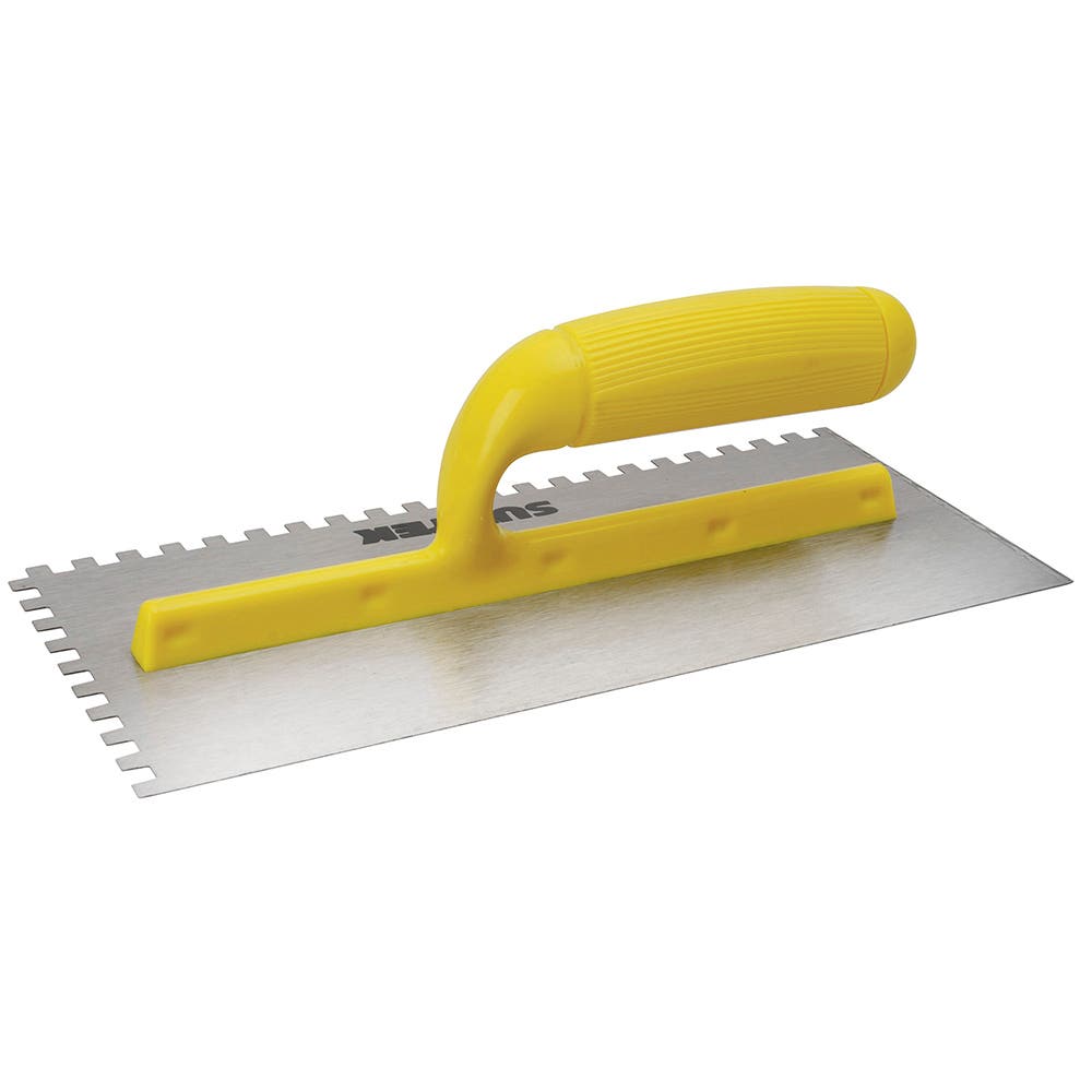 Llana dentada cuadrada de acero al alto carbón con mango de plástico 4 remaches, 11"X5" Surtek