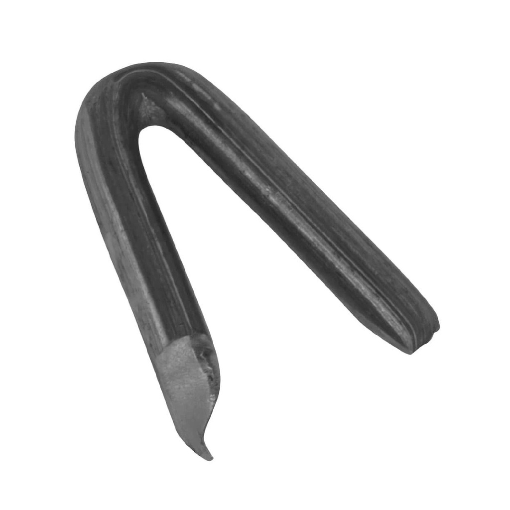 Caja con 10 kg de grapas 1" negras p/alambre de púas, Fiero