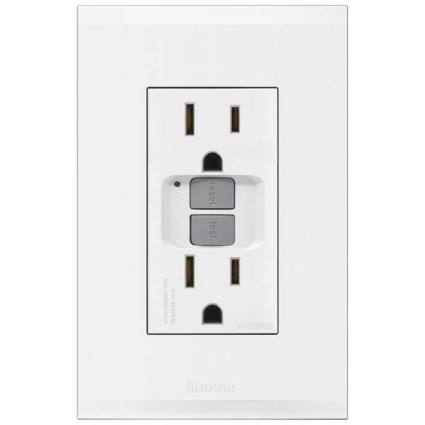 Placa con contacto duplex 2p+t PI ICFT blanco Forza 2.0 Bticino