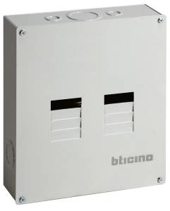 [1718ZN] Centro de carga empotrable 8 circuitos 100a BTNE103L/8E Btplug Bticino