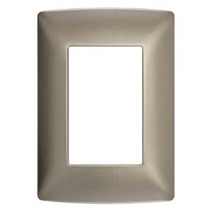 [195985ZN] Placa 3 ventanas perla Q MX Bticino